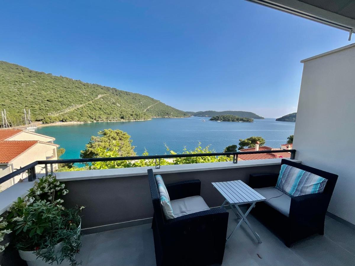 Villa Iva Lastovo Uble Exterior photo
