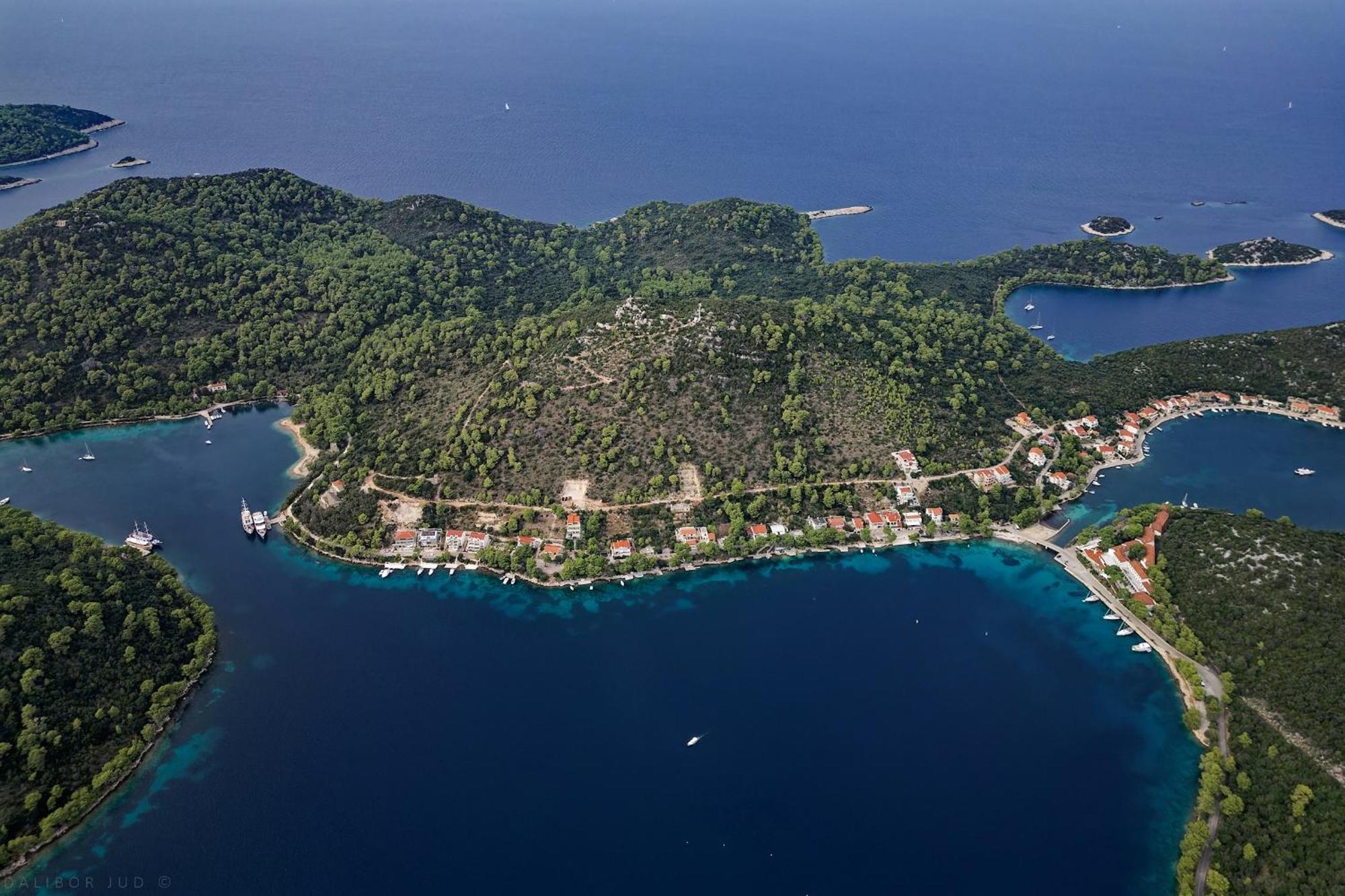 Villa Iva Lastovo Uble Exterior photo